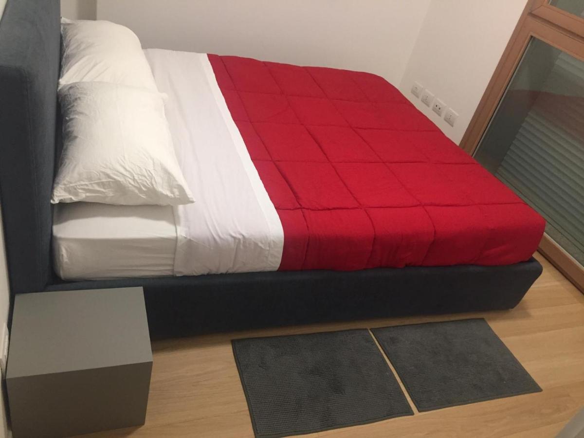 Luxury Gioia Central Station Apartment Milan Bagian luar foto